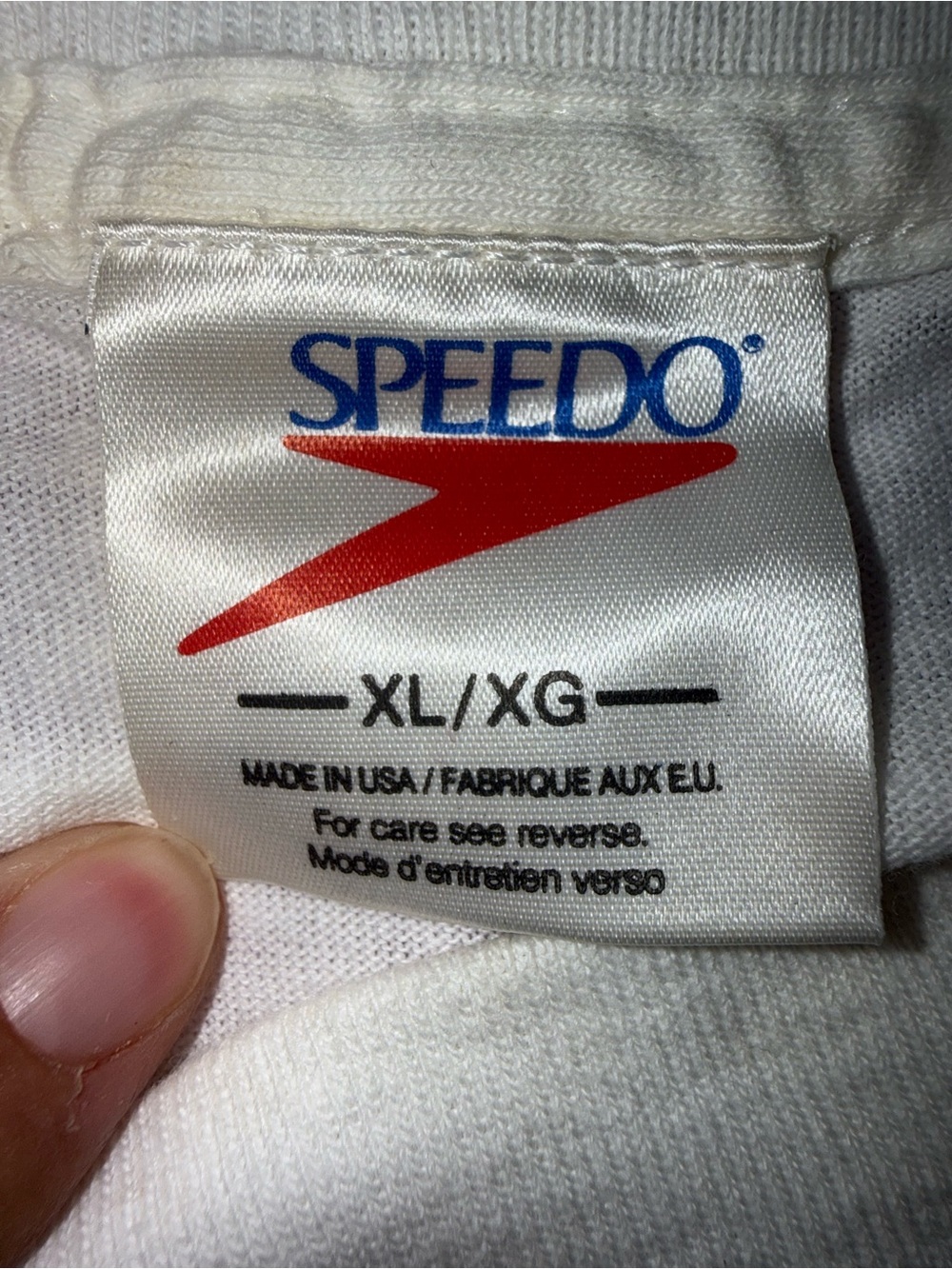 Vintage 1992 Speedo White Short Sleeve Crewneck Tee with Red & Blue Logo - Picture 5 of 5